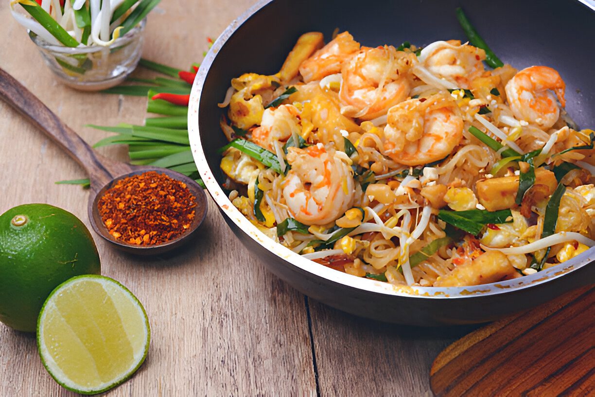 Pad Thai (Thai-Style Stir-Fried Noodles)